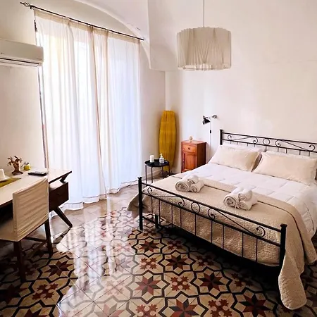 Jasper B&B 카타니아